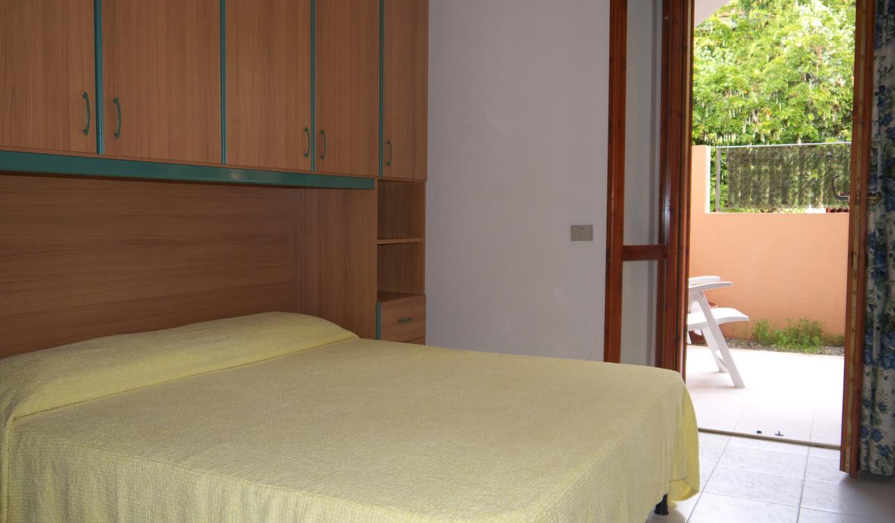 Appartamenti Simius Villasimius Exteriör bild