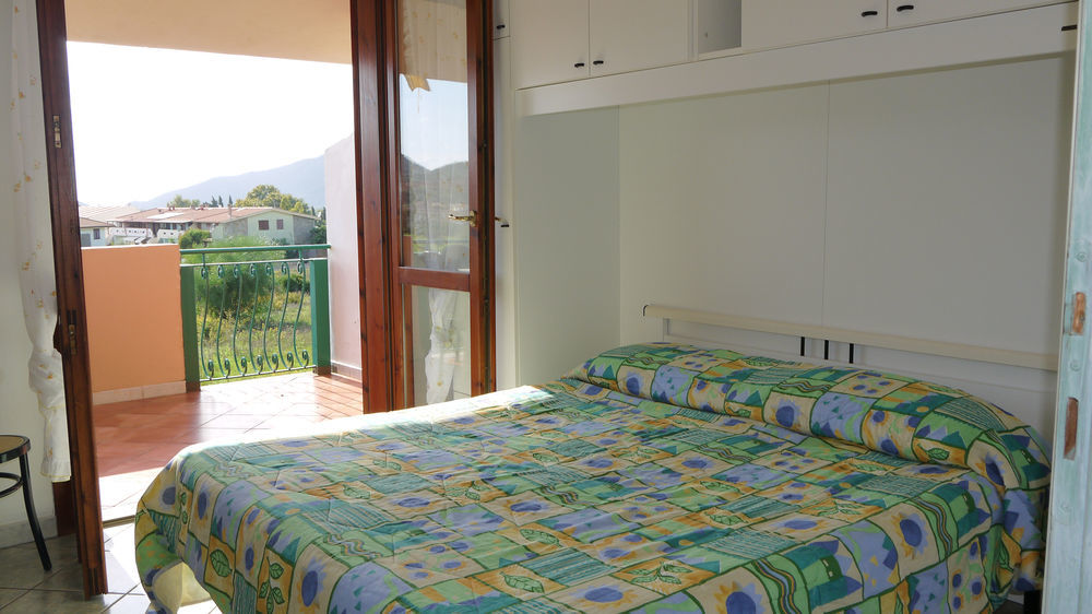 Appartamenti Simius Villasimius Exteriör bild